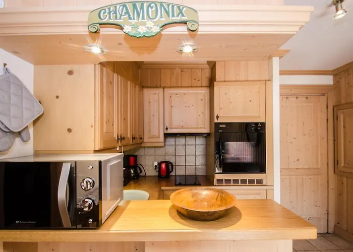 Bel Au Coeur De Chamonix, Pres Des Pistes, Avec Parking - Fr-1-343-163